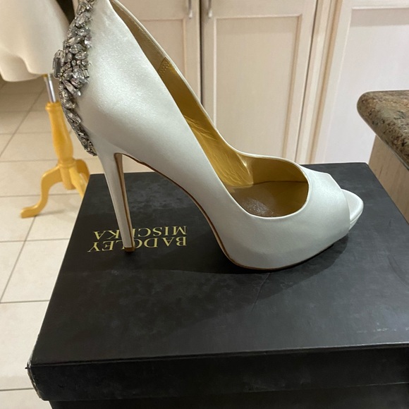 Brand new Badgley Mishcka shoes sz 10 - Picture 5 of 11
